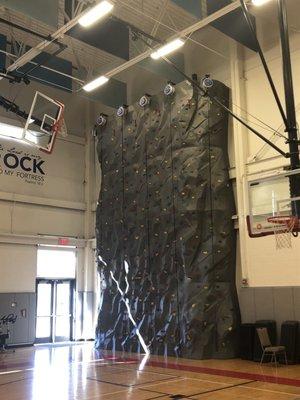 Cool rock wall!