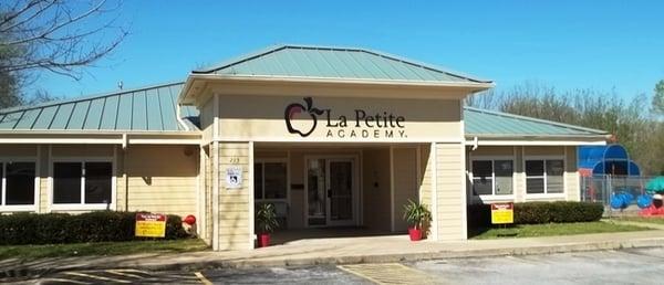 La Petite Academy of Bentonville