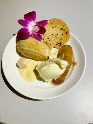 Chef's choice of dessert