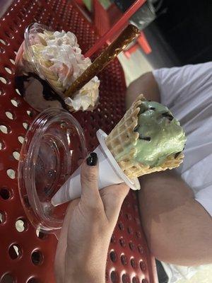 Mint chocolate chip oat milk cone, Banana Split