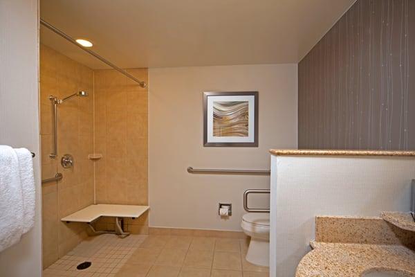 For greater flexibility, our accessible bathrooms have roll-in showers or bathtubs with grab bars.