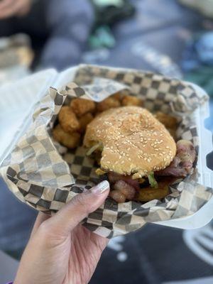 Bacon cheeseburger with tots