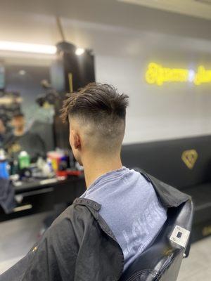 Medium high fade, scissors