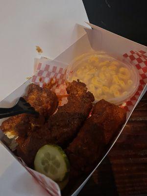 Nashville hot 3 tenders with Mac N Cheese