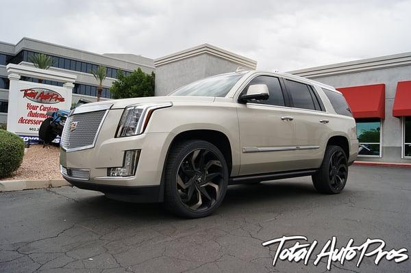 2016 Cadillac Escalade Silver Coast Metallic