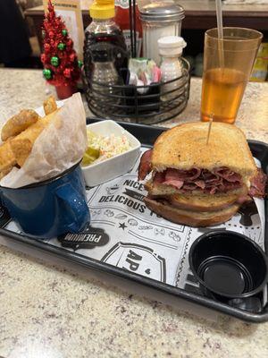 Grilled Pastrami Sandwich