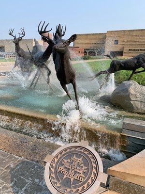 Richard and Billie Lou Wood Fountain.