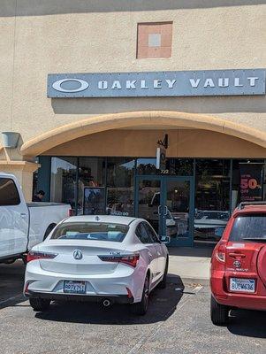 The Oakley Vault at the Camarillo Outlet, the last Oakley Store I will ever visit.