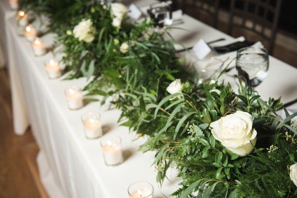 Head Table!! Garland and Roses