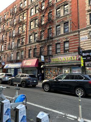 Worst Deli In the Lower East Side of Manhattan!