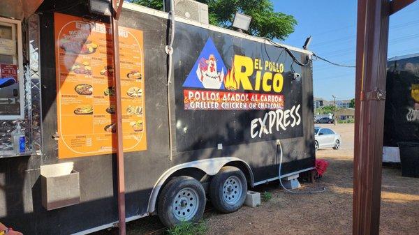 El Pollo Rico Express