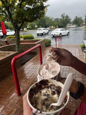 Snickers sundae and vanilla with strawberry and walnut