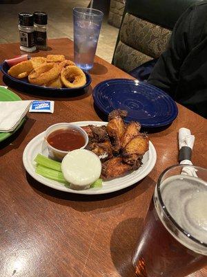 Smokey's wings and onion rings