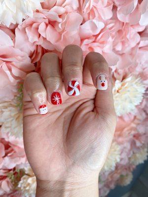 Gel manicure with designs