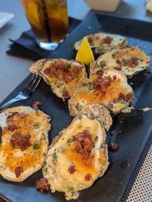 Yasss!! Rockefeller oysters... delicious!