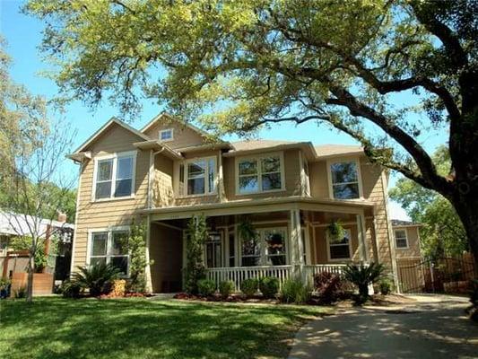 The Sellers of this central Austin home saved over $28,000 in real estate commissions with our "Move-Up" program!