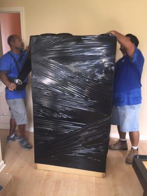 Wrapping Armoire