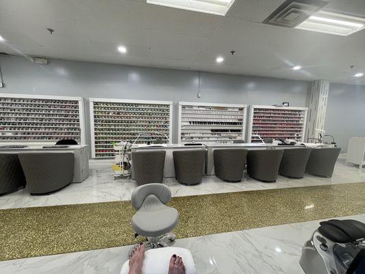 Lots of choices for nail colors.