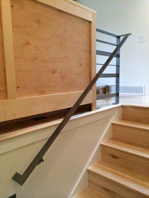 Modern Interior Iron Handrail and Guardrail