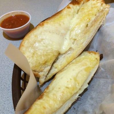 Garlic Cheese Bread with Marinara sauce