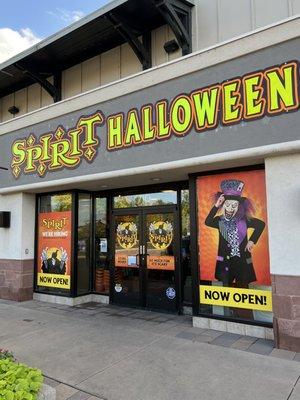 Spirit Halloween