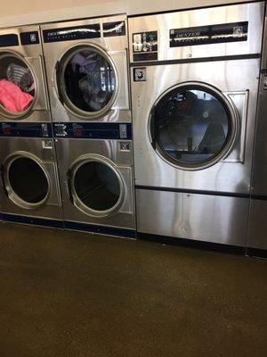 Regular and large dryers. The regular dryers are $0.25/ about 7 minutes/dryer.