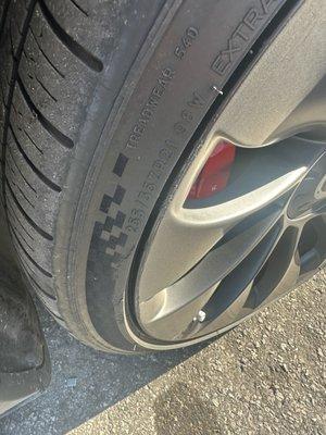 My Tesla Y Performance tire