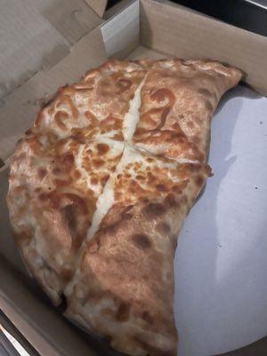 Cheese Calzone/ SM