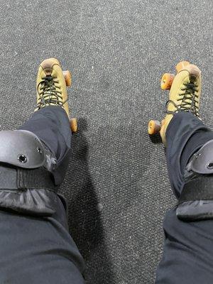 Just had my first skating lesson. Yeah! I fell down on my butt one hard time. I didn't break it, so I got back up. lol.