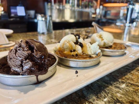 Pizookie Trio