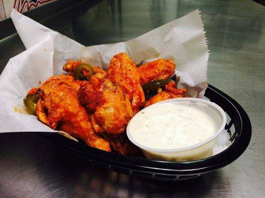 Wings with Mango Havanero and Ranch