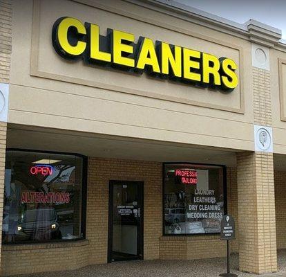 Mint Cleaners Outside