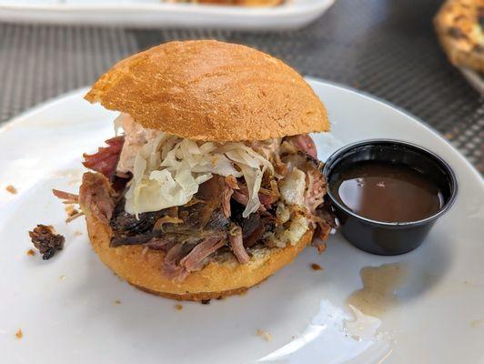 Pulled Pork Reuben from The Local Butcher | Instagram: @telephonesmoothie