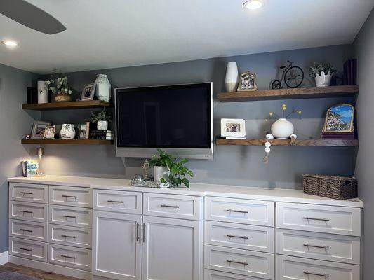 Built-in cabinets and floating shelves.