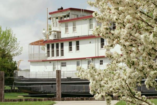 Sergeant Floyd River Museum & Welcome Center on the riverfront in Sioux City, Iowa