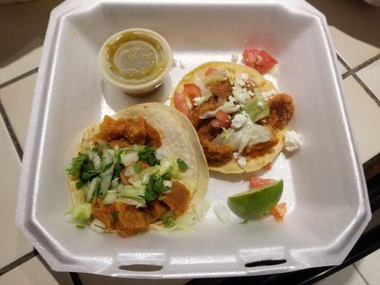 Chicharrone tostada. Chicharrone taco.