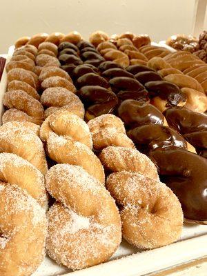 Cinnamon sugar, Chocolate and Glaze twists