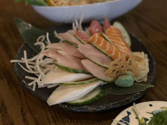 Sashimi platter - salmon, albacore, butter fish, snapper, hamachi and another.