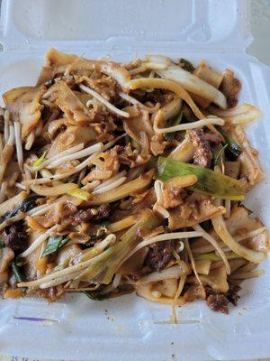 Beef chow fun