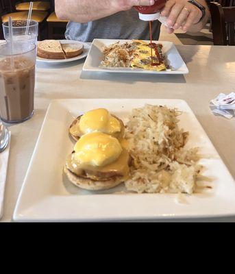 Eggs Benedict