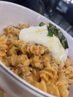 Yo Adrienne
Fresh Fusilli Pasta in a Traditional Bolognese Sauce, Topped with Ricotta & Grated Parmesan