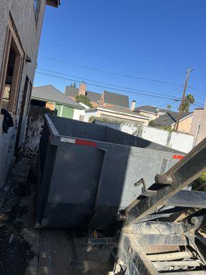 15 cubic yard dumpster 


.construction debris 
.general trash
.events
.house items 

Bins N Bins