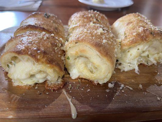 Cheese garlic knots-so good