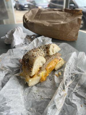 Fantastic bagel sandwiches! Kind ladies that run the place. Get there before noonish or you'll have few flavors to choose from left!