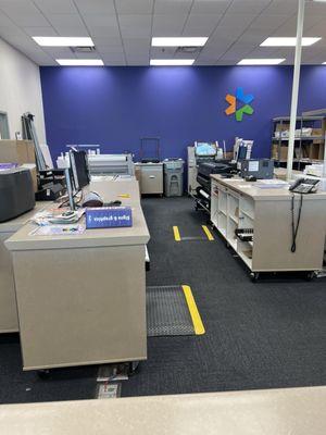 FedEx Office Print & Ship Center