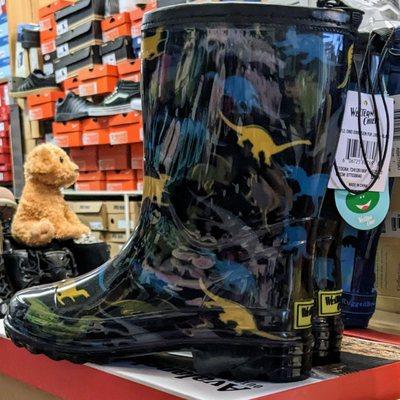 Dino rainboots!