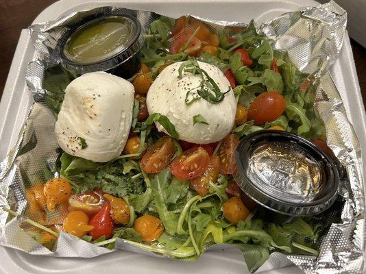 Burrata Caprese