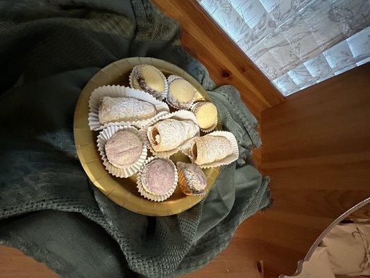 Alfajores y Cañoncitos