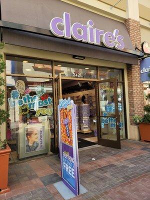 Claire's