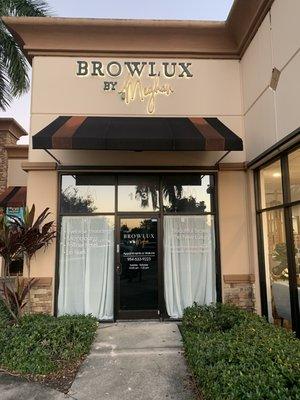 The home of browlux by Meghan.